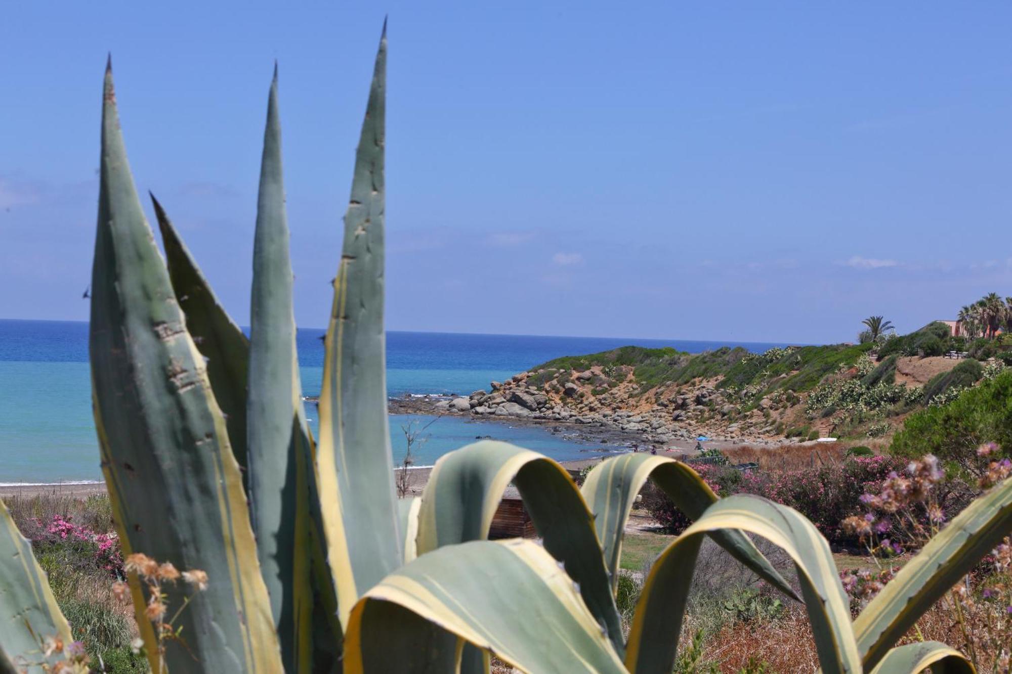 Verdemare Cefalu Bagian luar foto